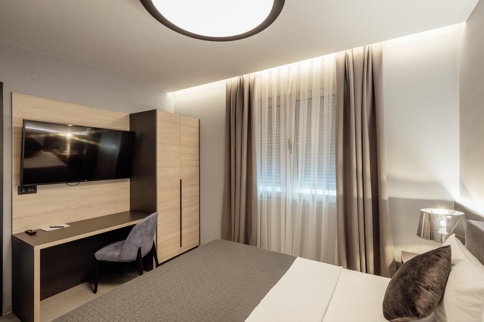 Garni Hotel Kruso Herceg Novi Exteriér fotografie